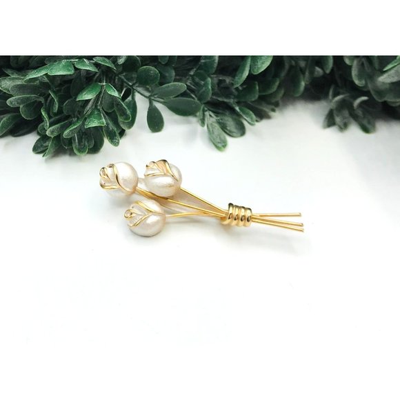 Vintage brooch gold silver tone three flowers clustered by Pastelli - Picture 2 of 3